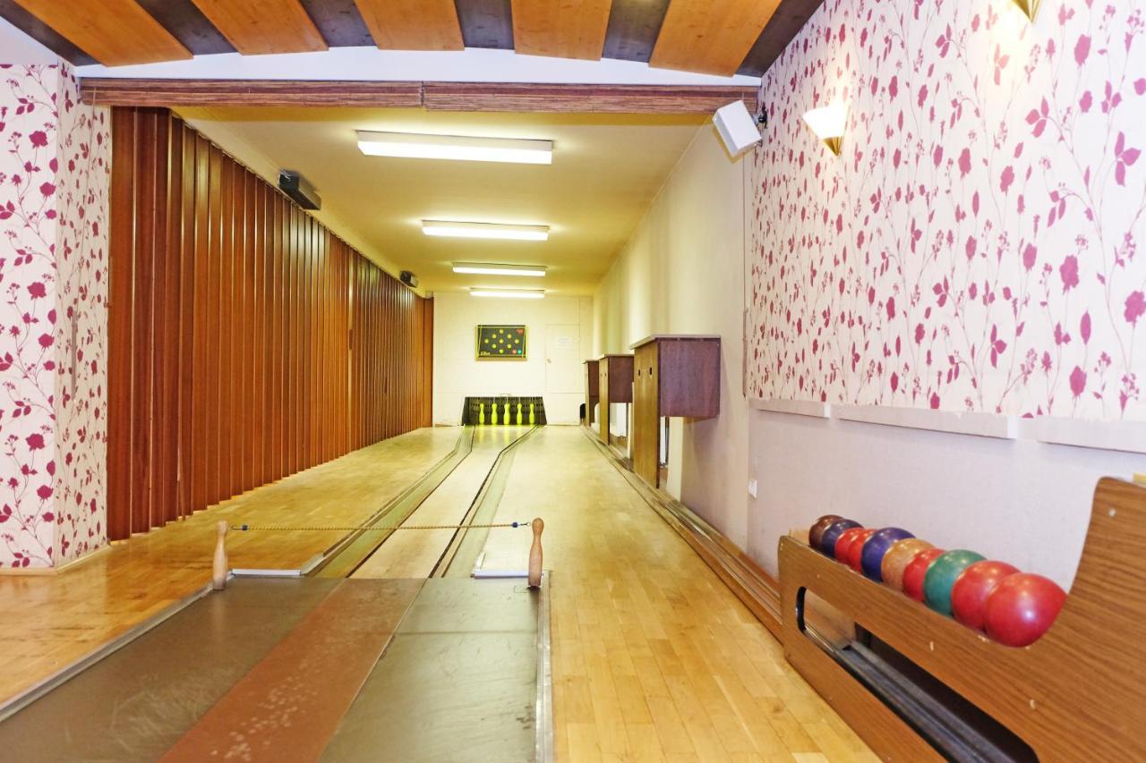 Hotel Mennicken Würselen Buitenkant foto