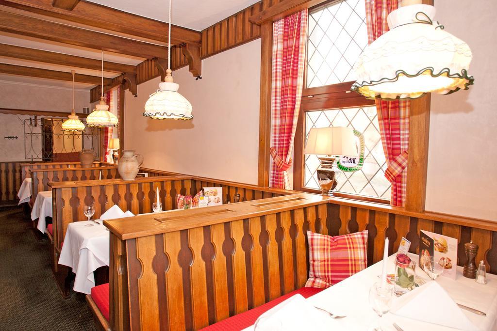 Hotel Mennicken Würselen Buitenkant foto