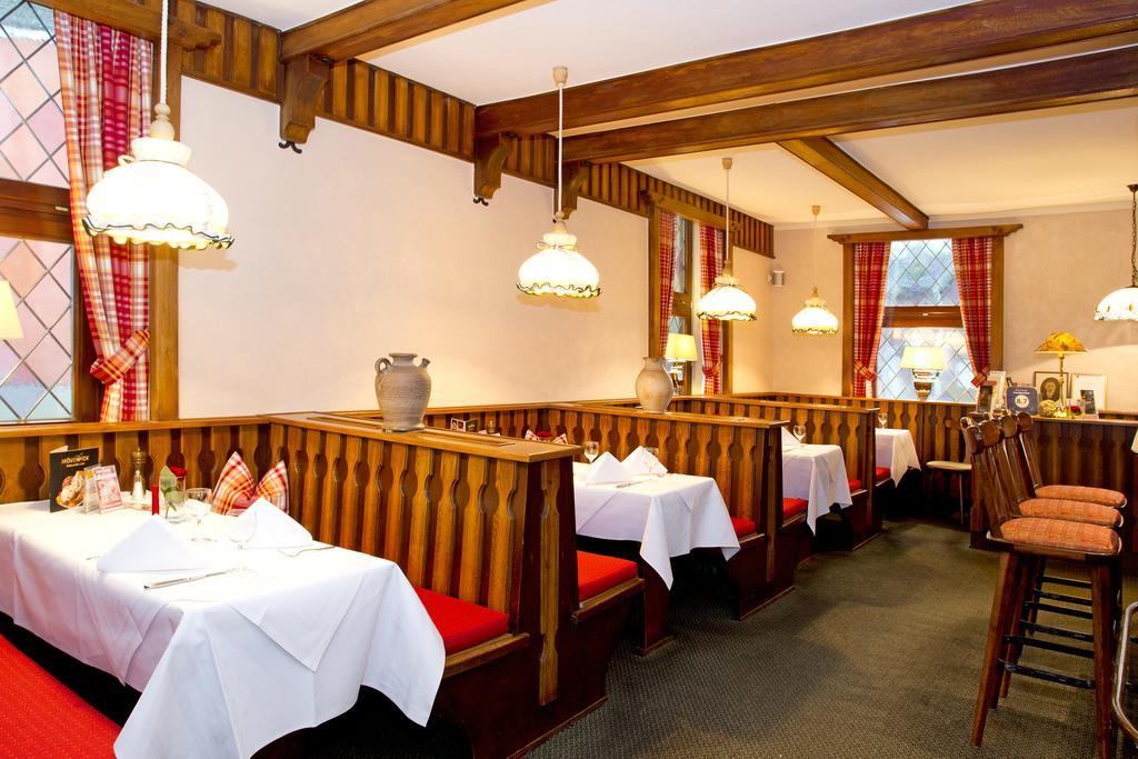 Hotel Mennicken Würselen Buitenkant foto